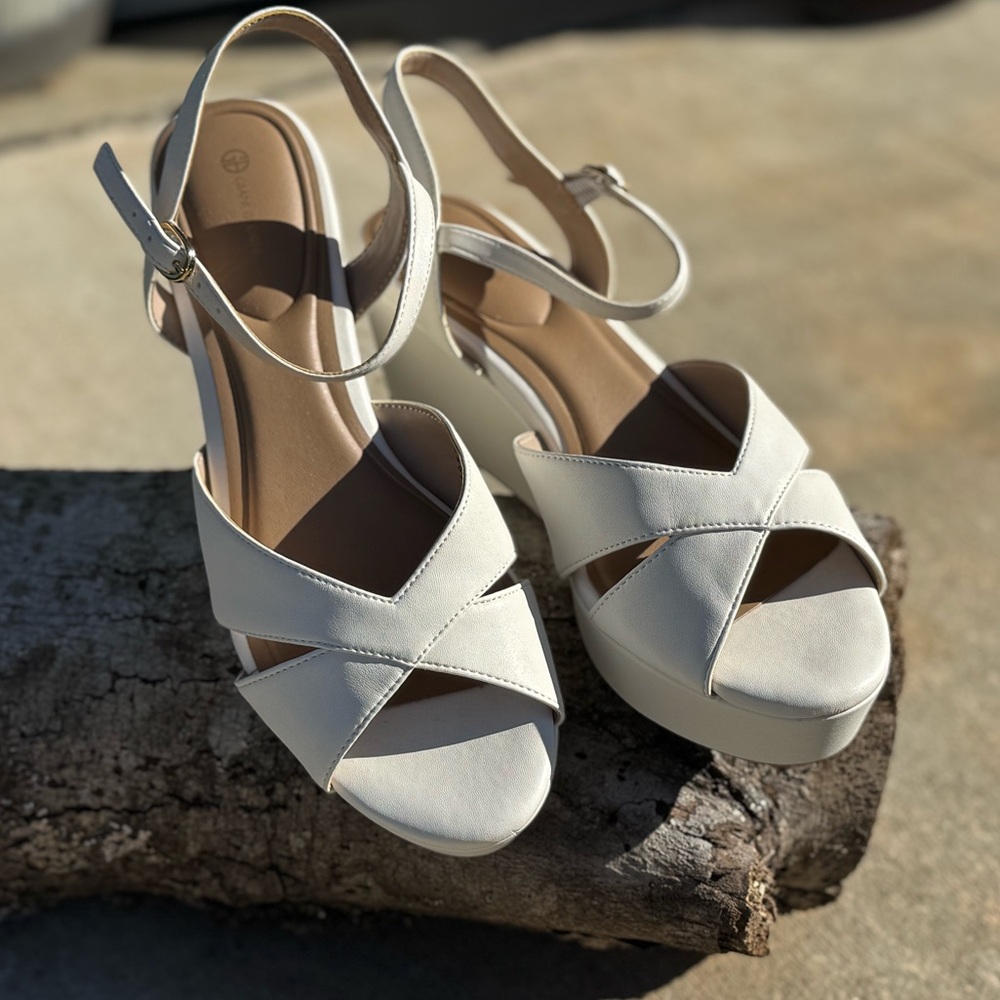 GIANI BERNINI JAYLEEN LINEN